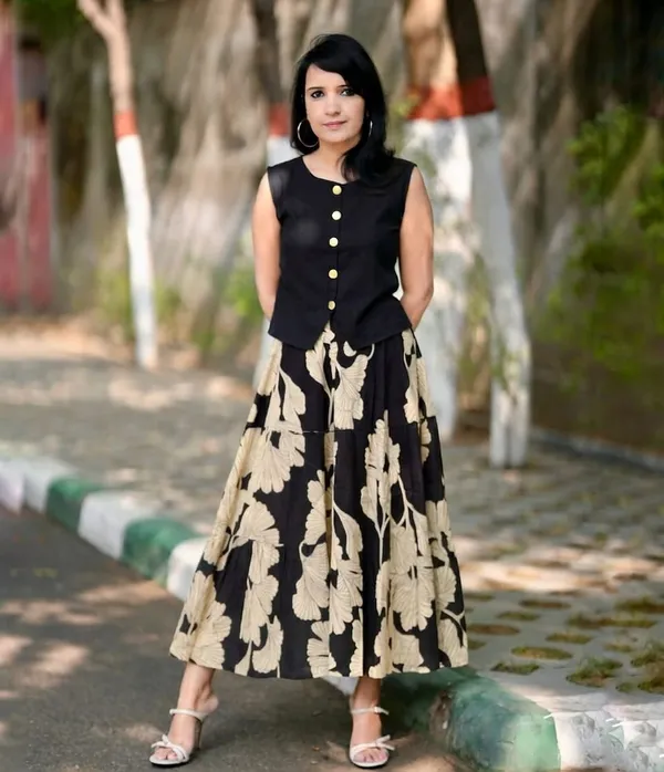 Printed_Black_Color_Cotton_Skirt_Top