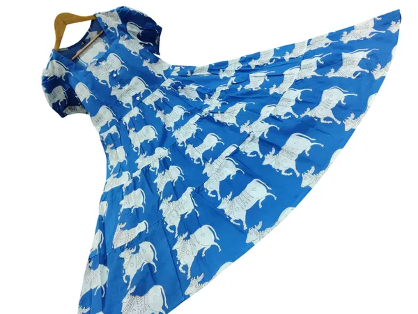 Beautiful_Printed_Blue_Cotton_Midi_Kurti