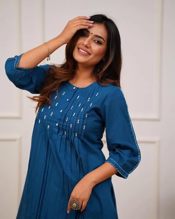 Beautiful_Teal_Blue_Cotton_Kurti_Pant