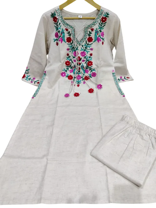 Aari_Work_Handloom_Off-White_Cotton_Kurti_Plazo