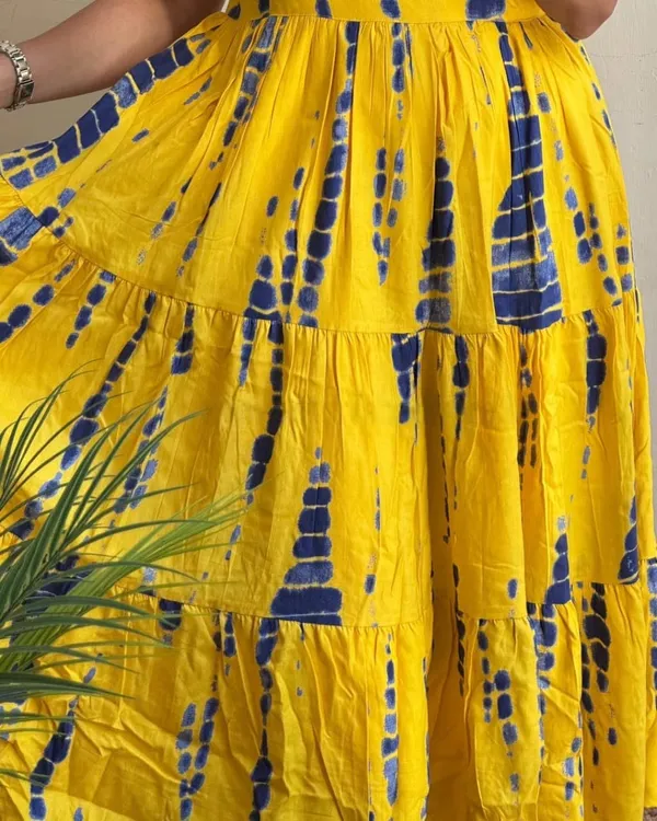 Beautiful_Tye-Die_print_Cotton_Full_Flair_Middy_Gown