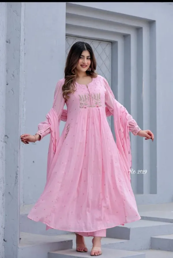 Embroidary_Work_Light_Pink_Cotton_Suit