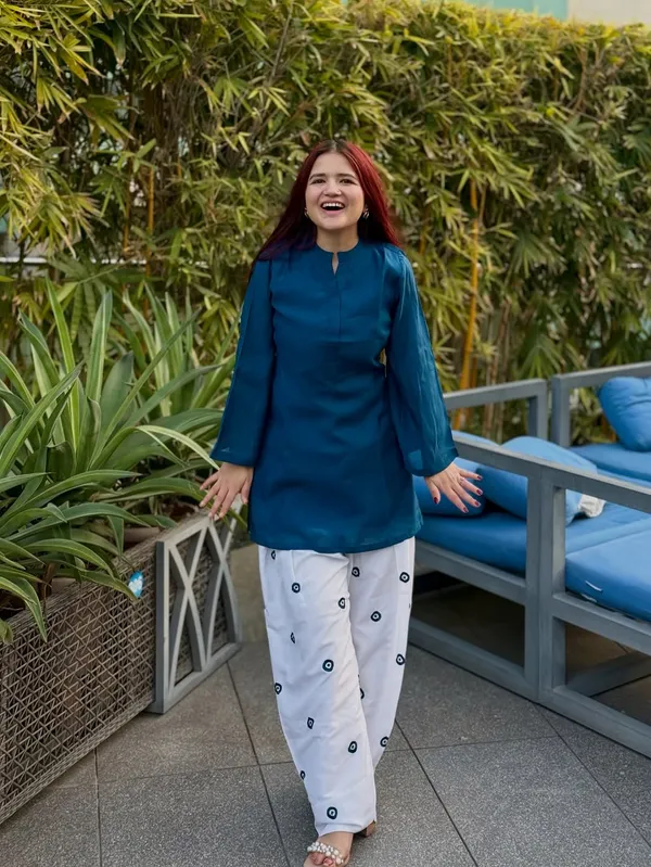 Embriodery_Work_Teal_Blue_Cotton_Farshi_Salwar_Set