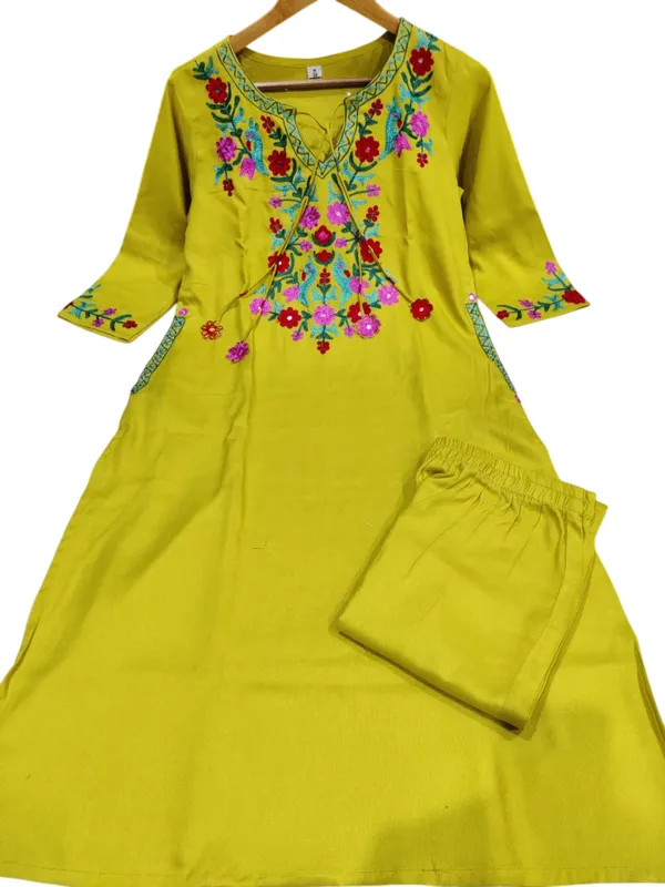 Aari_Work_Lime_Green_Cotton_Slub_Kurti_Plazo