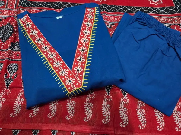Mirror_Hand_Adda_Work_Blue_Cotton_Suit_Set