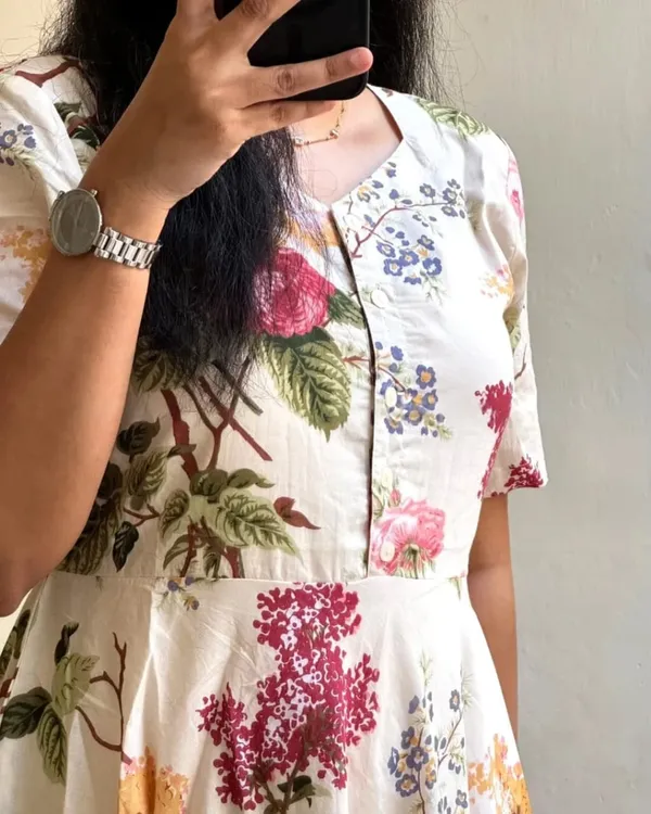 Cream_Color_Printed_Cotton_Middy_Gown
