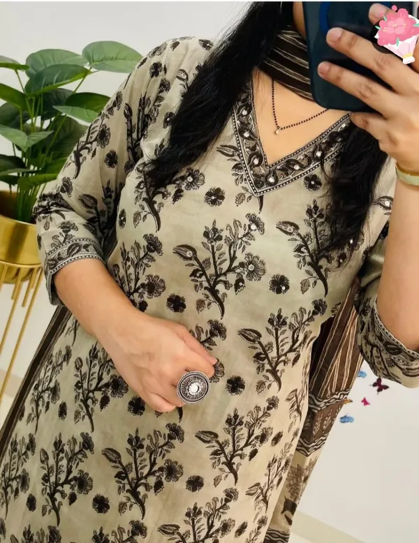 Floral_Print_Beige_Color_Cotton_Sit_Set