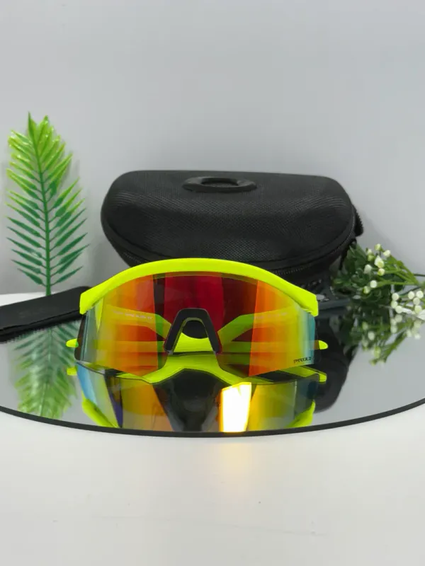 Oakley_Hydra_sport_Sunglasses_(Yellow_&_Orange)_🕶️