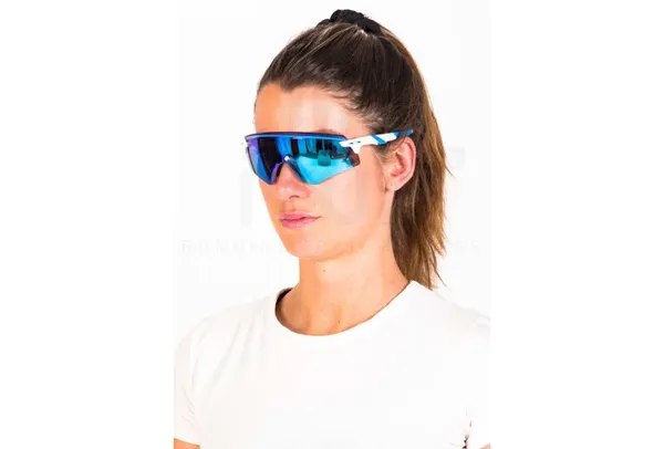 Oakley_Encoder_Sunglasses_UV_Protected_Prizm_Glass_(white_Blue)