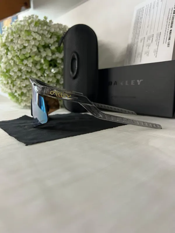 Oakley_Hydra_sport_Sunglasses_(BLACK_TRANSPARANT&_GOLDAN)