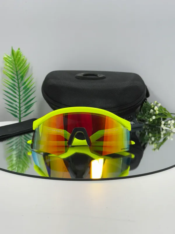 Oakley_Hydra_sport_Sunglasses_(Yellow_&_Orange)