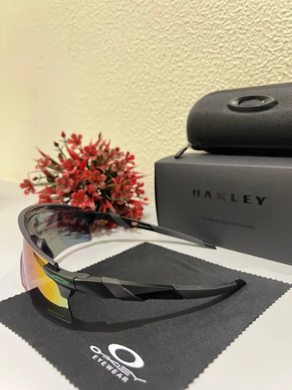 OAKLEY_Encoder_Sports_Sunglasses_(BLACK_GREEN)