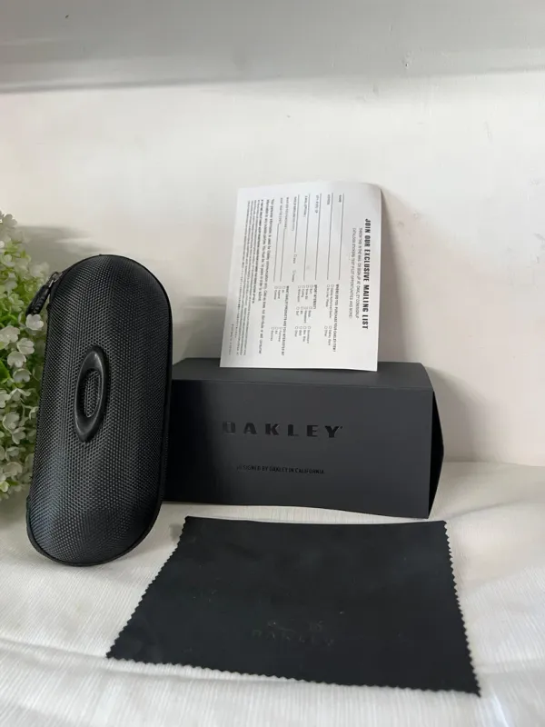 OAKLEY_Encoder_Sports_Sunglasses_(_Black_&_Black_)
