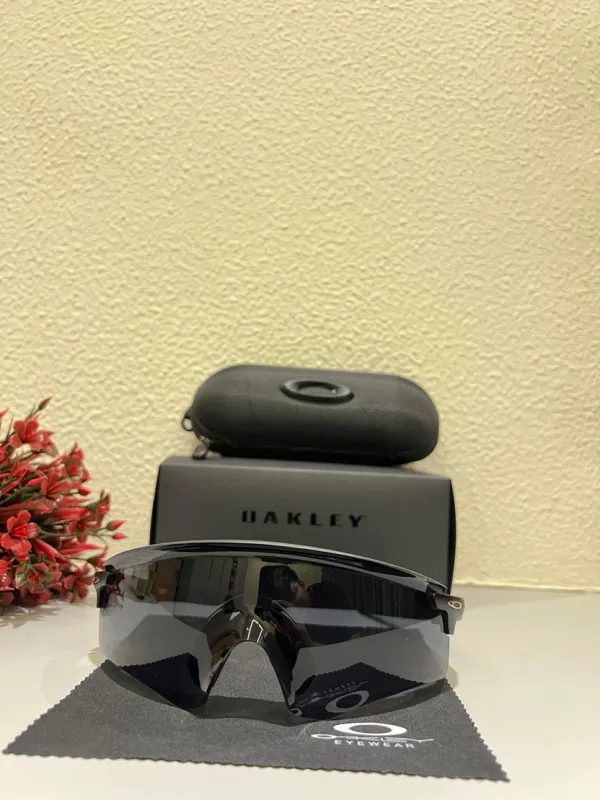 OAKLEY_Encoder_Sports_Sunglasses_(_Black_&_Black_)