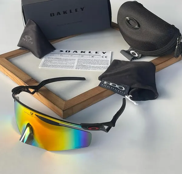 Oakley_QNTM_KATO_Sport_Sunglasses_black_oranges