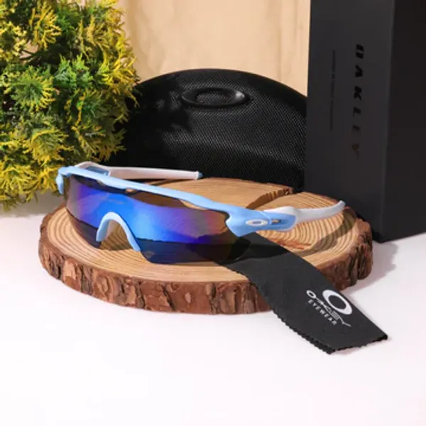 OAKLEY_RADAR_Sports_Sunglasses_(_WHITE_BLUE_)