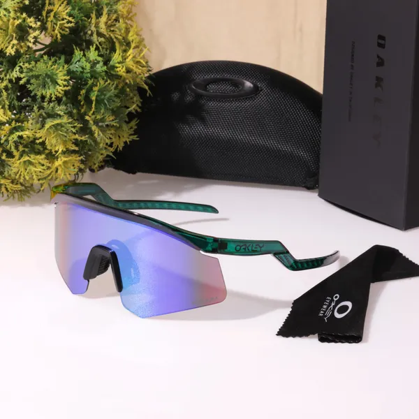 Oakley_Hydra_sport_Sunglasses_(Green_&_Green)