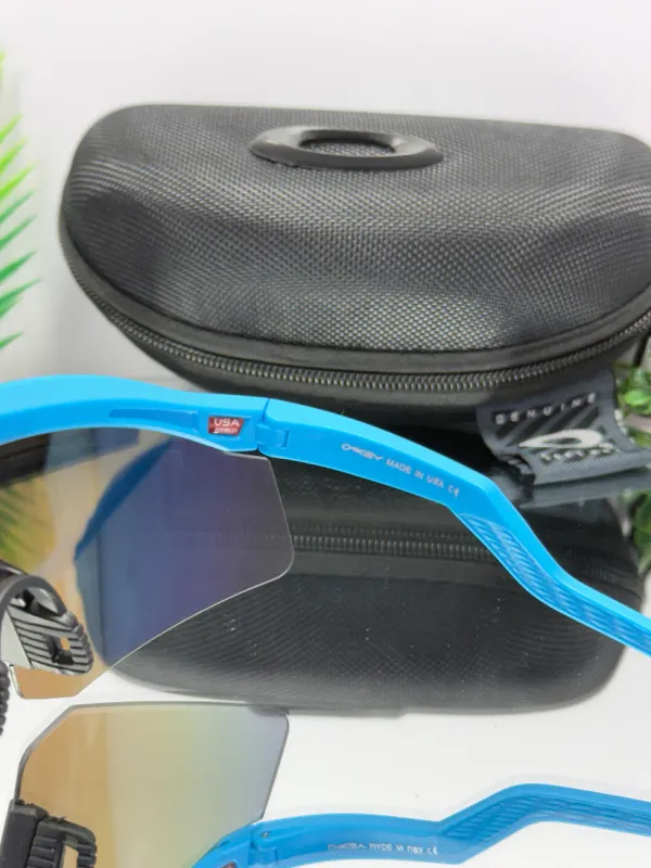 Oakley_Hydra_sport_Sunglasses_(Blue_&_blue)