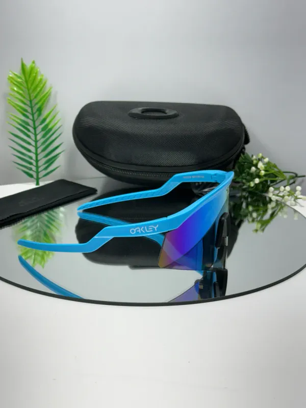 Oakley_Hydra_sport_Sunglasses_(Blue_&_blue)