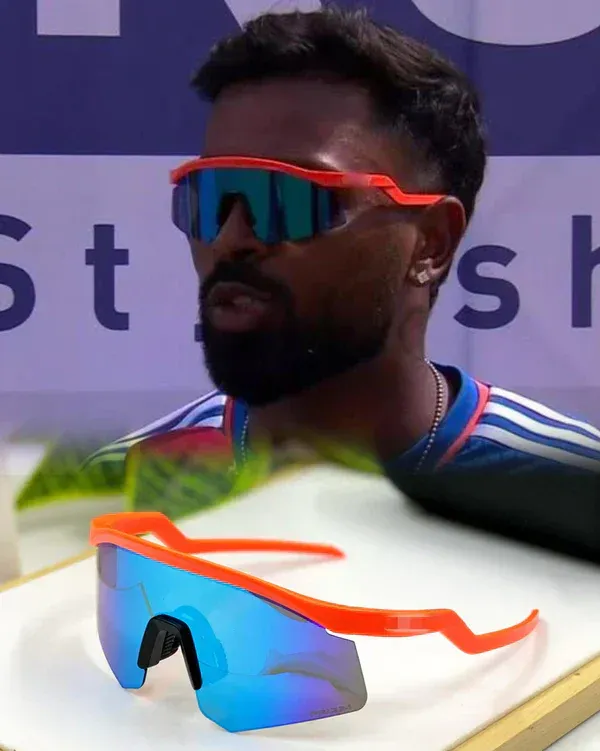 Oakley_Hydra_sport_Sunglasses_(orange_&_blue)_🕶️