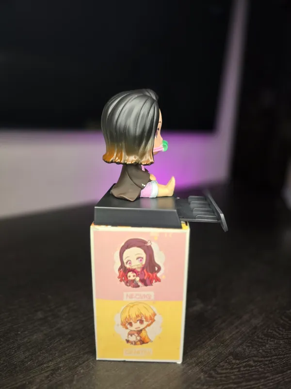 Demon_Slayer_Nezuko_Bobblehead_(with_box)