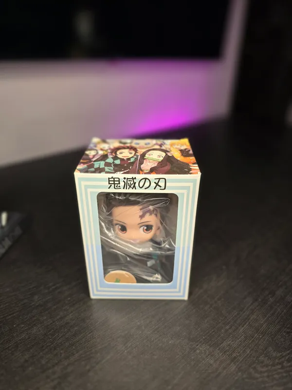 Demon_Slayer_Tanjiro_Bobblehead_(with_box)