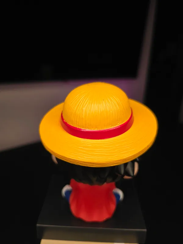 One_Piece_Luffy_Bobblehead_(with_box)