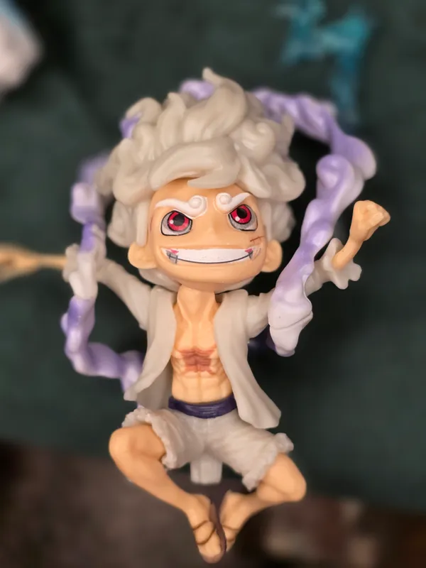 Onepiece_-_Luffy_Gear_5_Lightning_Action_Figure_17_cm_(with_box)