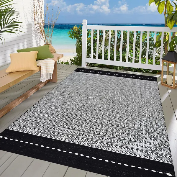Black_&_White_Handmade_Knitted_Premium_Cotton_Thick_And_Tightly_Woven_Rug_Carpet_For_Bedroom,_Living_Room,_Kids_Room_(140_X_200_Cm)