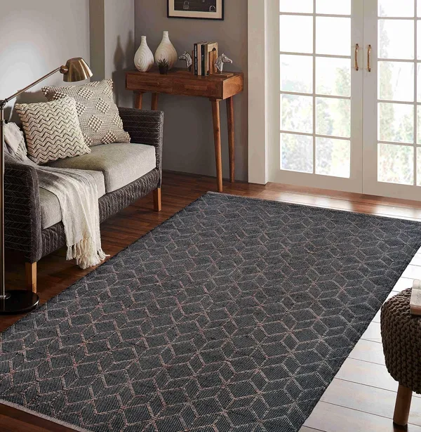 Black_Premium_Handmade_Knitted_Rug_For_Livingroom,_Bedroom,_Kids_Room_(160_X_240_Cm_|__8_Mm_Thick)