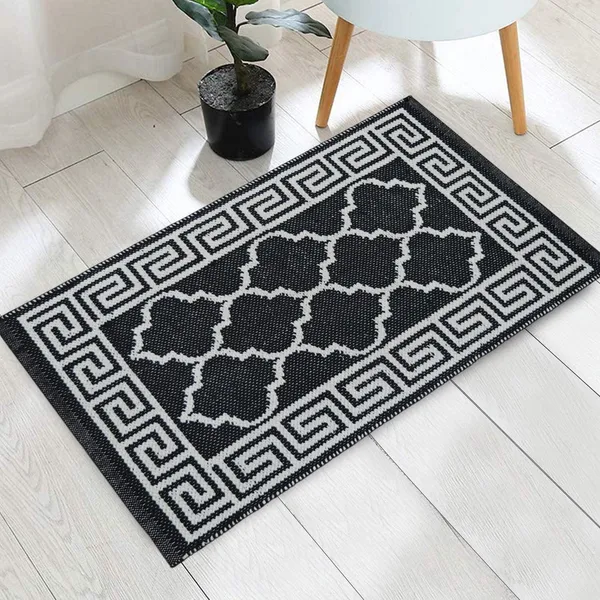 Black_Handmade_Knitted_Premium_Pure_Cotton_Anti_Slip_Runner_For_Bedroom,_Living_Room,_Kitchen_(2_X_3_Feet_|_8_Mm)