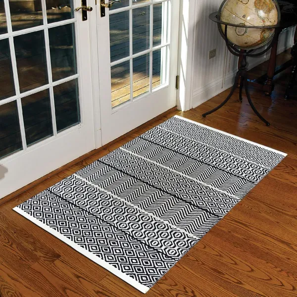 Black_Handmade_Knitted_Multiuse_Cotton_Rug_For_Bedroom,_Living_Room,_Bathroom,_Kitchen,_Balcony_(60_X_100_Cm_|__8_Mm_Thick)