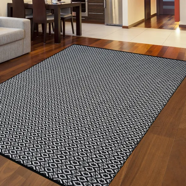 Premium_Handloom_Area_Rug,_Size-6X9_Feet,_1700_GSM_Black-White