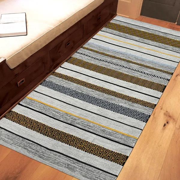 Premuim_Handwoven_Rug_for_Living_Room,_Bedroom,_etc._3X6_Feet