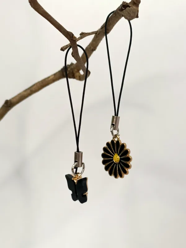 Flower_and_butteryfly_Charms