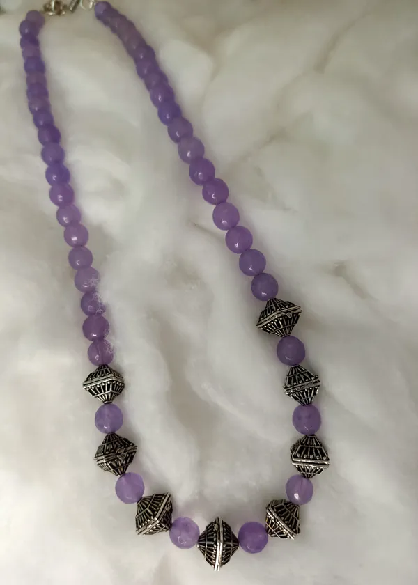 Purple_Bead_Necklace