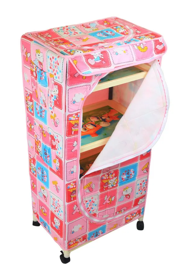 Pink_Plastic_&_Metal_Furniture_For_Kids