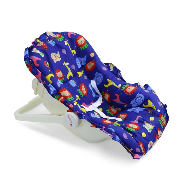 Blue_Plastic_&_Fabric_Sleeping_Carrier_For_Kids