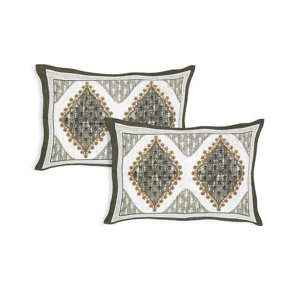 White-Grey_Soft_Cotton_Double_Bedsheet_With_Set_Of_2_Pillow_Covers