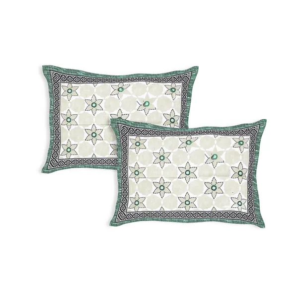 Green_Soft_Cotton_Double_Bedsheet_With_Set_Of_2_Pillow_Covers
