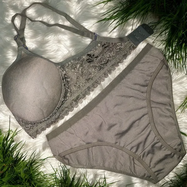 Brand_Padded_Lace_Flower_Print_Lingerie_Set_(Pack_of_3)_-