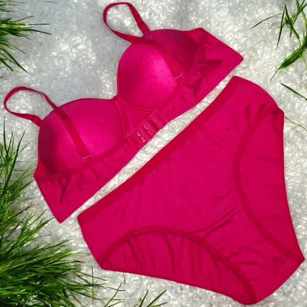 Brand_Padded_Lace_Lingerie_Set_(Pack_of_3)