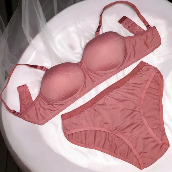 Brand_Padded_Lingerie_Set_(Pack_of_3)