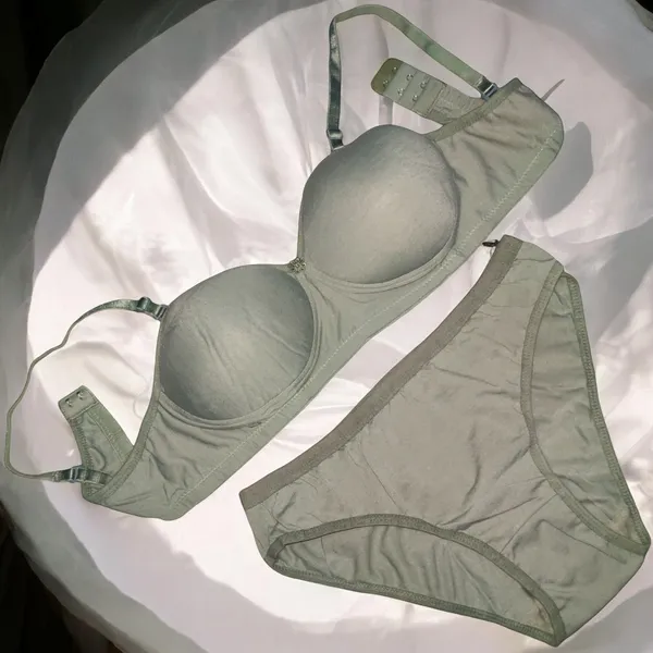 Brand_Padded_Lingerie_Set_(Pack_of_3)