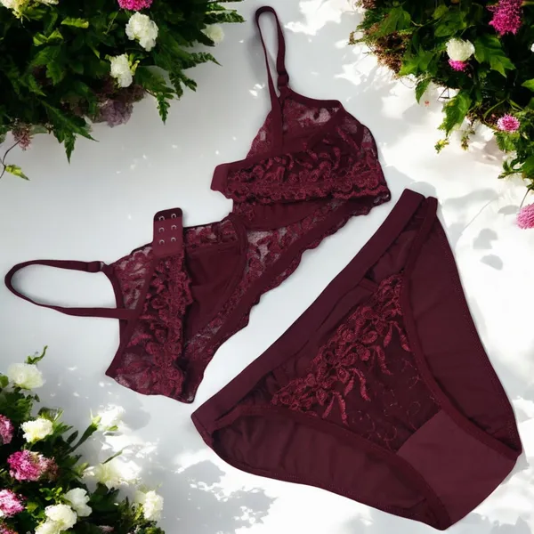 Non-Padded_Fancy_Bra_with_Lace_&_Pallu_Design_–_Purple,_Wine,_Sea_Green_(Pack_of_3)