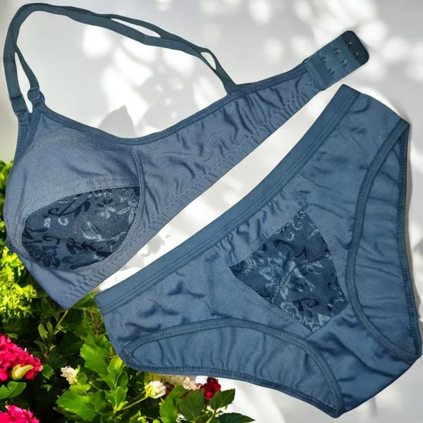 Non-Padded_Lace_Net_Cotton_Blend_Bra_–_Black,_Grey,_Beige_(Pack_of_3)_–_Elegant_Lace_Design,_Comfortable_&_Breathable,_Perfect_for_Everyday_Wear,_Adjustable_Straps