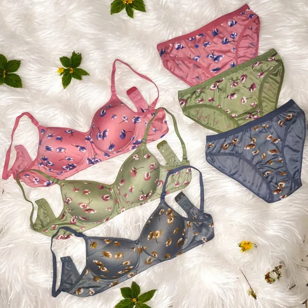 Padded_Flower_Print_Lingerie_Set_(Pack_of_3)