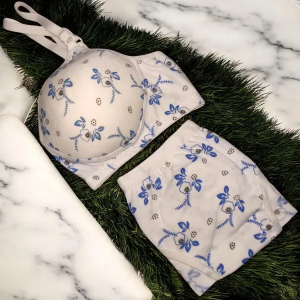 Padded_Flower_Print_Lingerie_Set_(Pack_of_3)