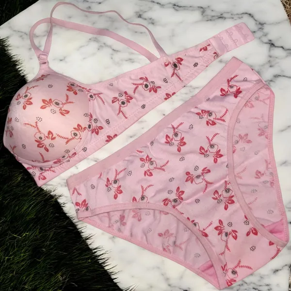 Padded_Flower_Print_Lingerie_Set_(Pack_of_3)