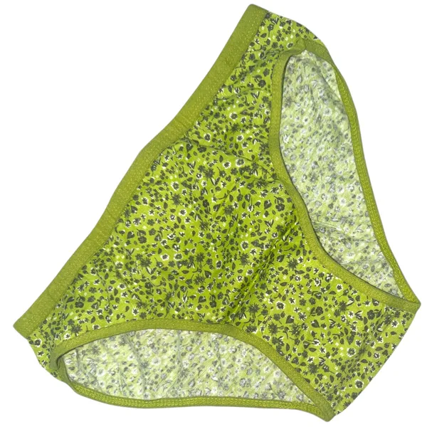 Women's_Cotton_Star_Print_Panty_–_Pack_of_6_|_Soft,_Comfortable,_Stylish_Daily_Wear